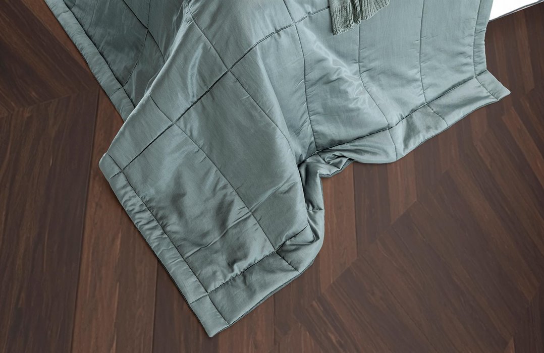 Mrs.Me home couture - bedspread Echo Twilight detail2 WEBS